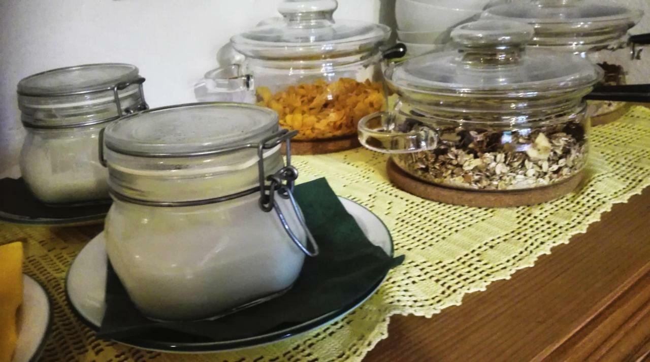 Weingut Stoff Bed & Breakfast Kitzeck im Sausal Luaran gambar